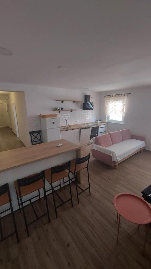 Apartmani Mlinar - Two Bedroom Apartment With Seaview Grebaštica 외부 사진